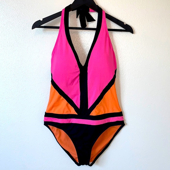 Kenneth Cole Swimsuit - Picture 1 of 13